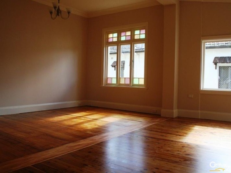 9 Welby Street, Eastwood NSW 2122