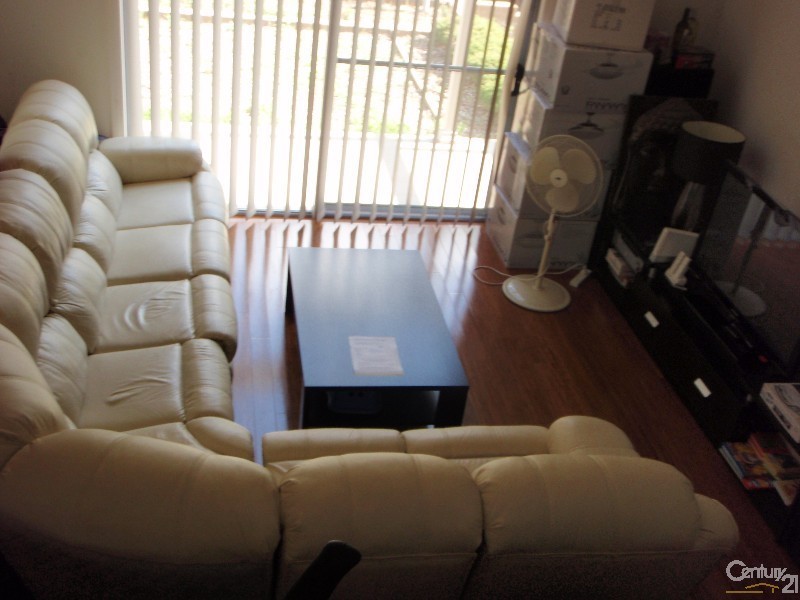 12/100 Kenyons Road, Merrylands NSW 2160