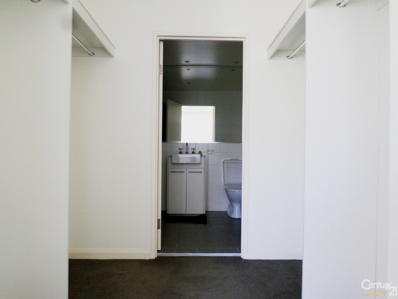 602/2 Shoreline Drive, Rhodes NSW 2138