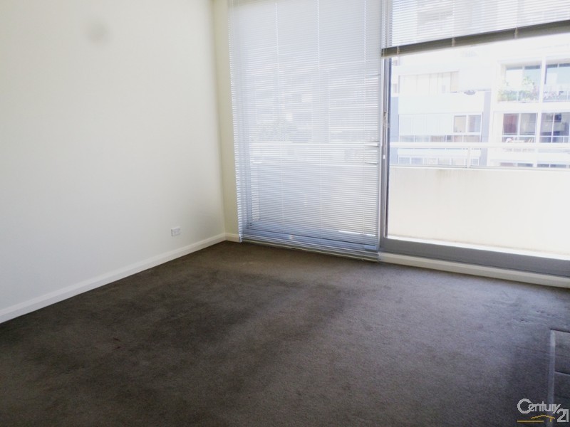 602/2 Shoreline Drive, Rhodes NSW 2138