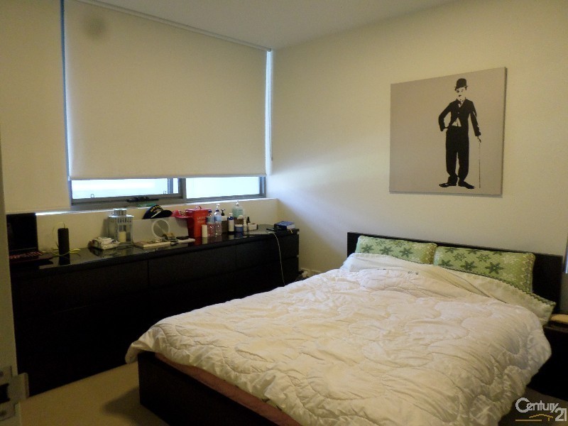 82 Rider Boulevard, Rhodes NSW 2138