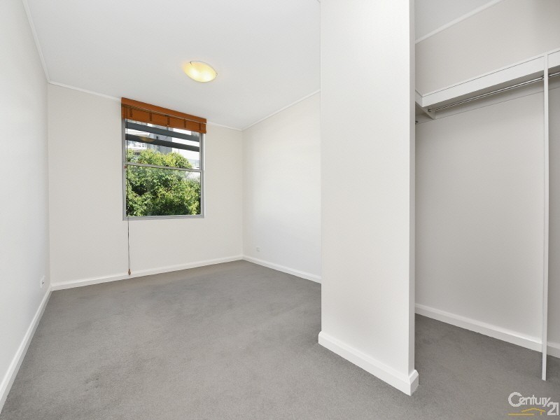 301/ 4 Shoreline Dr, Rhodes NSW 2138