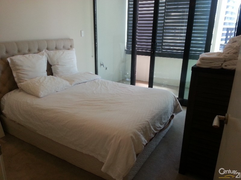 2 Nina Gray Avenue, Rhodes NSW 2138