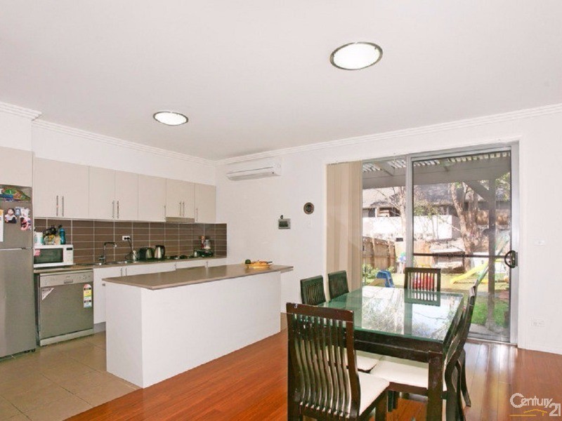 12/100 Kenyons Road, Merrylands West NSW 2160