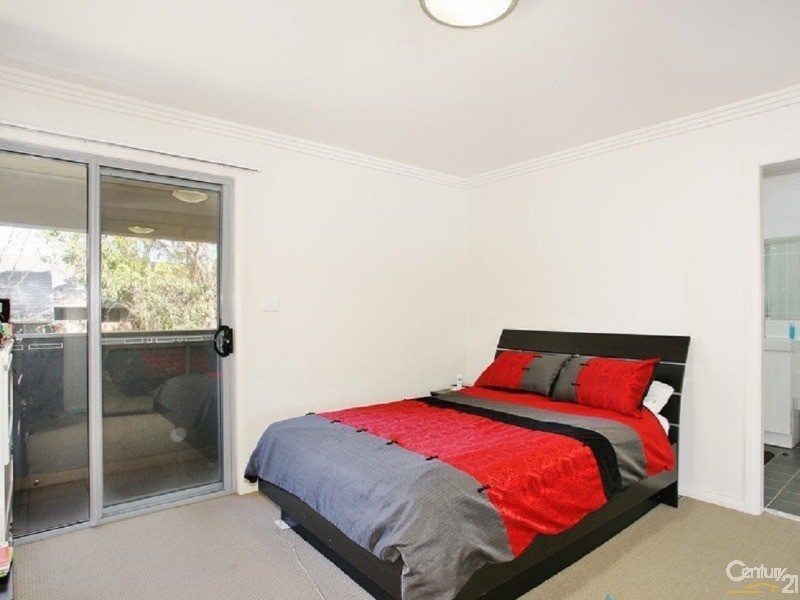 12/100 Kenyons Road, Merrylands West NSW 2160