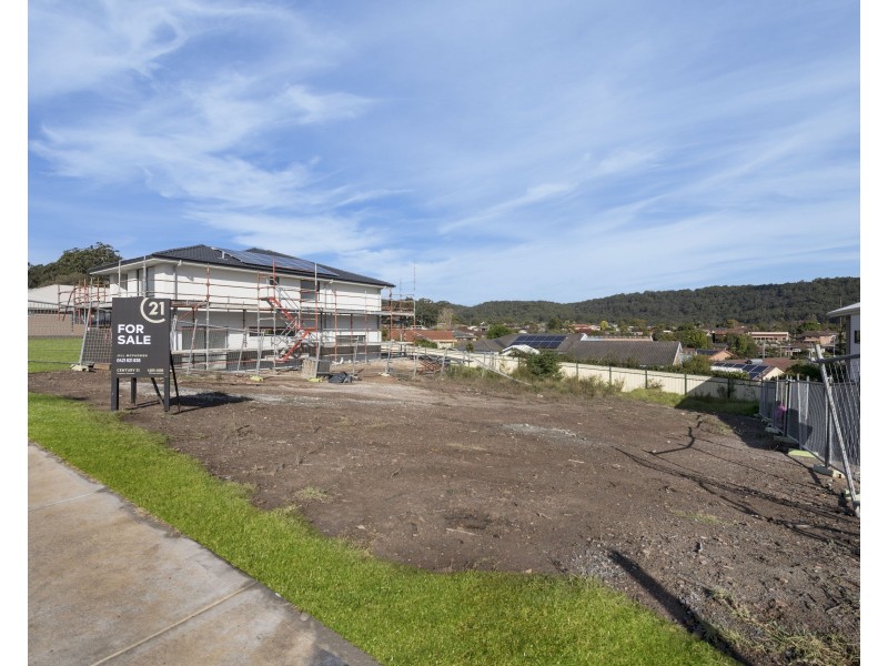 9 Caldwell Close, Green Point NSW 2251
