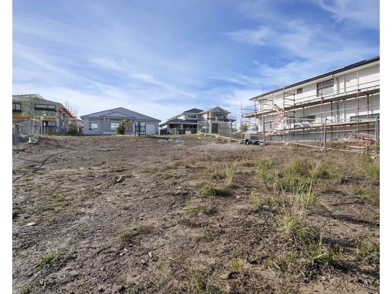 9 Caldwell Close, Green Point NSW 2251