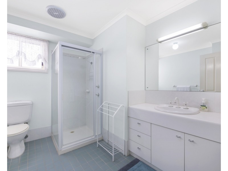 2/61 Karalta Road, Erina NSW 2250