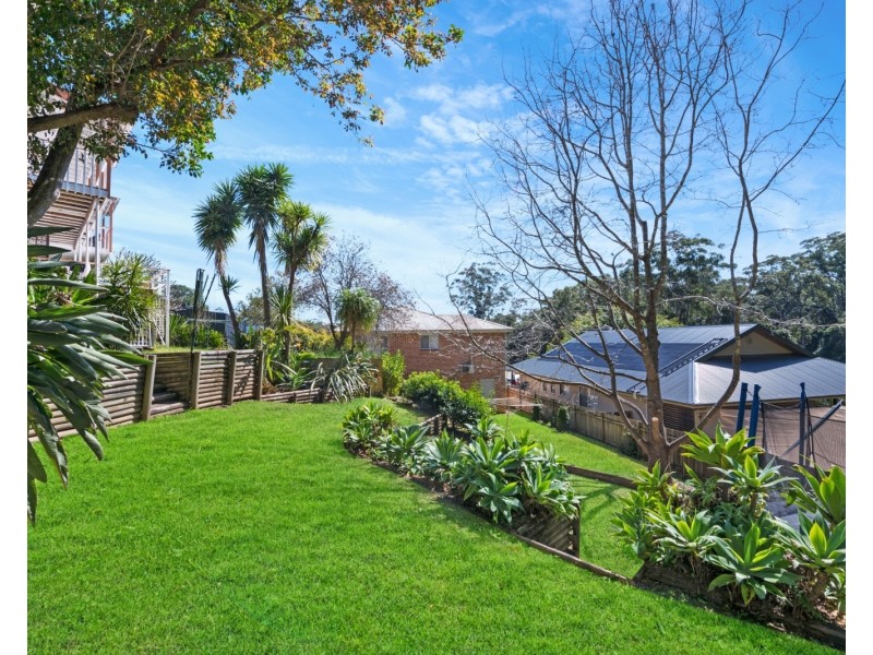 17 Moray Parade, Saratoga NSW 2251