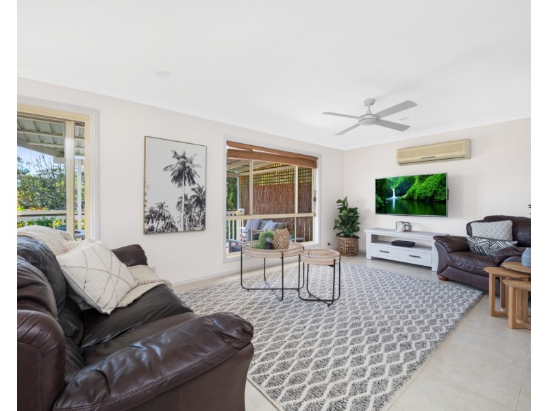 17 Moray Parade, Saratoga NSW 2251