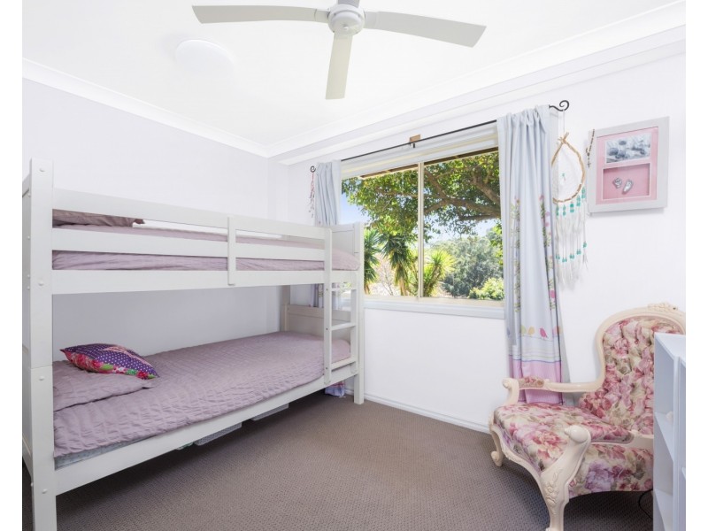 17 Moray Parade, Saratoga NSW 2251