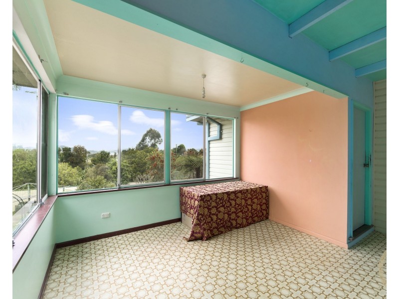 28 Headlam Parade, Springfield NSW 2250