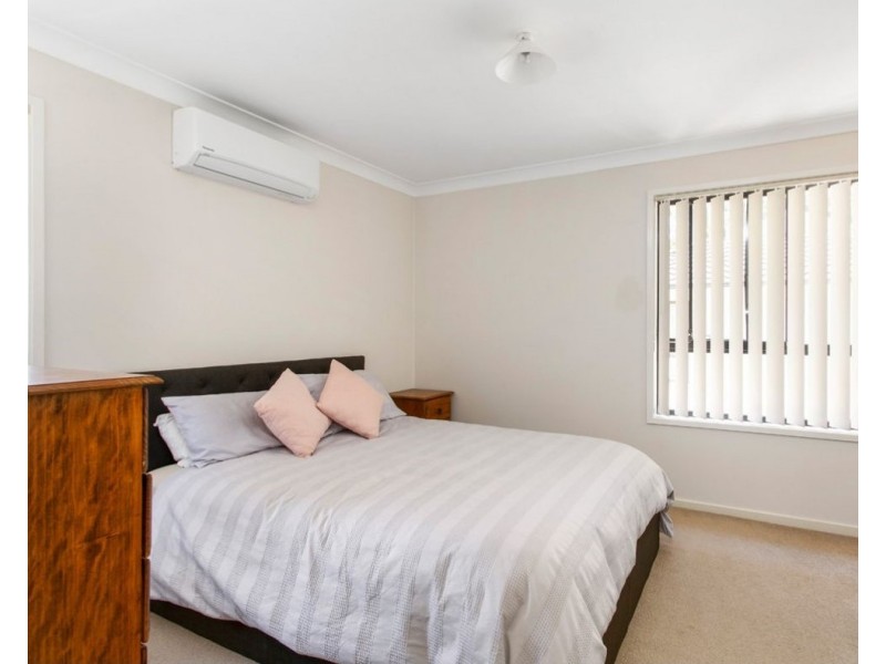 2/74 Karalta Road, Erina NSW 2250