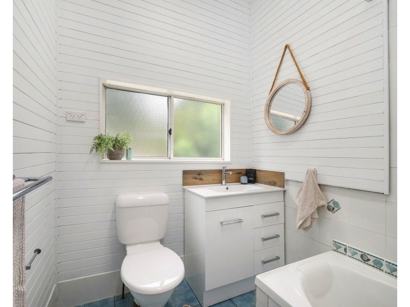 16A Teralba Street, Lisarow NSW 2250