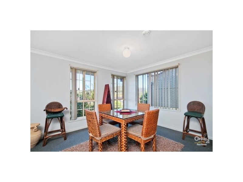 18 Treeview Place, Mardi NSW 2259