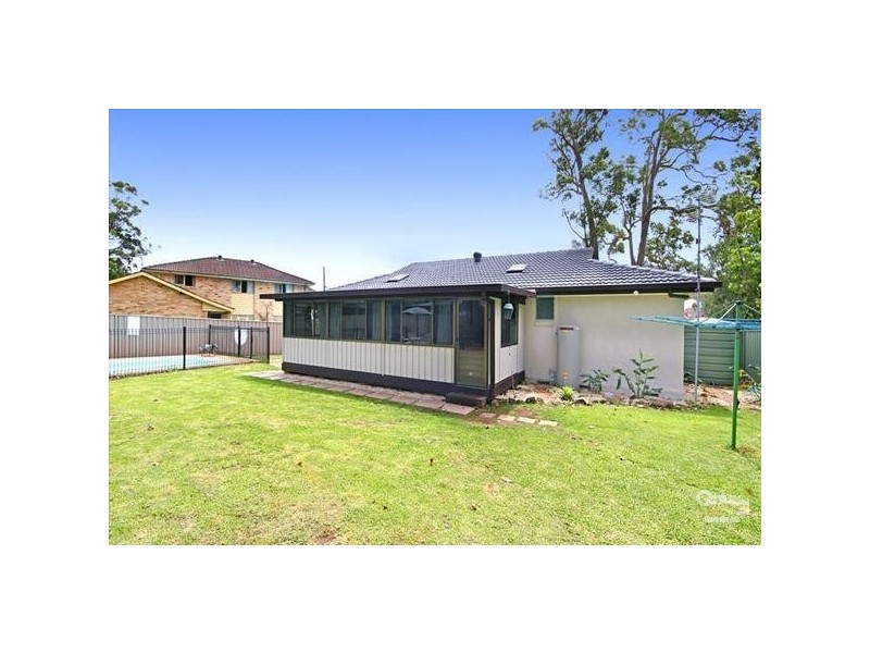 7 Bayline Drive, Point Clare NSW 2250