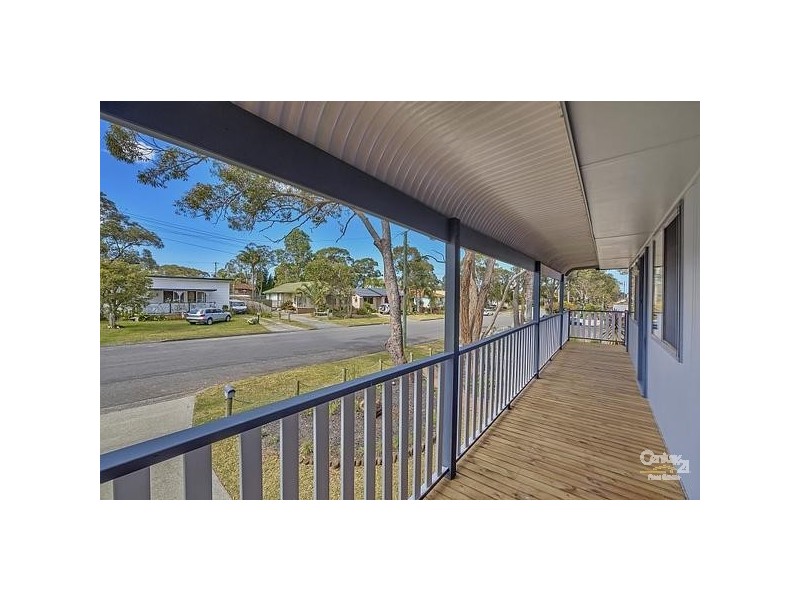 54 Kawana Avenue, Blue Haven NSW 2262