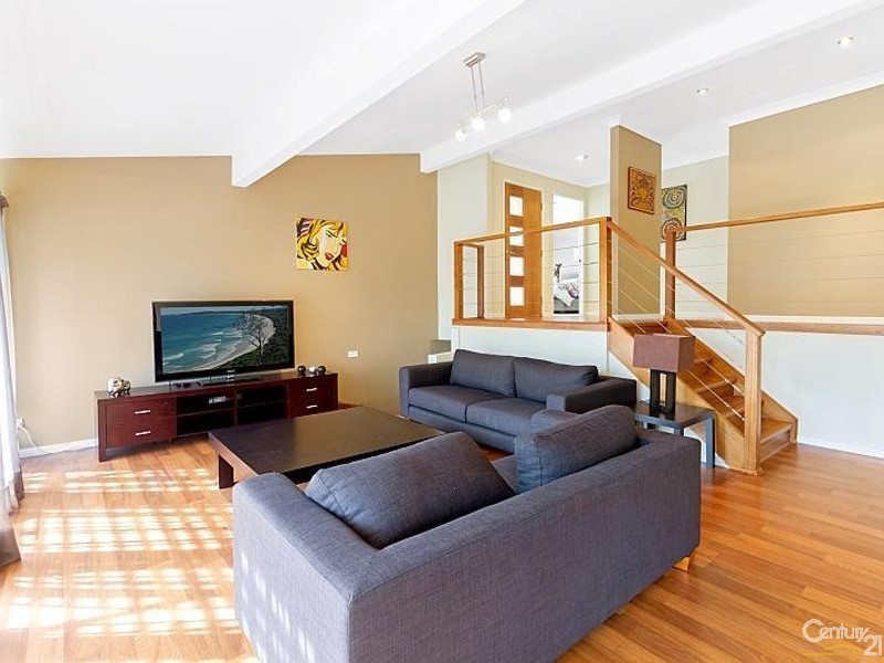2 Letitia Close, Green Point NSW 2251