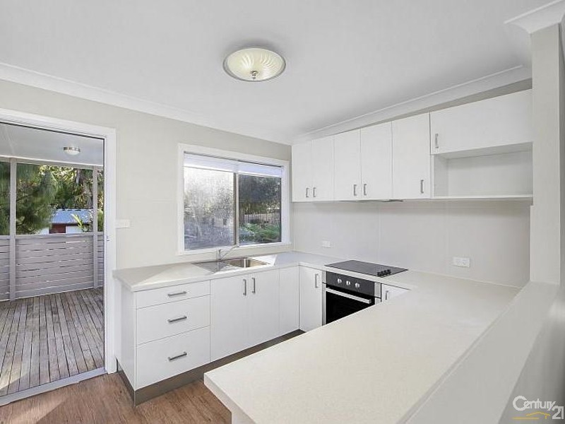 2 Grevillea Crescent, Berkeley Vale NSW 2261