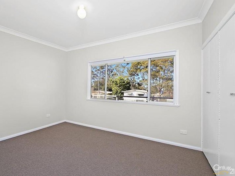 2 Grevillea Crescent, Berkeley Vale NSW 2261