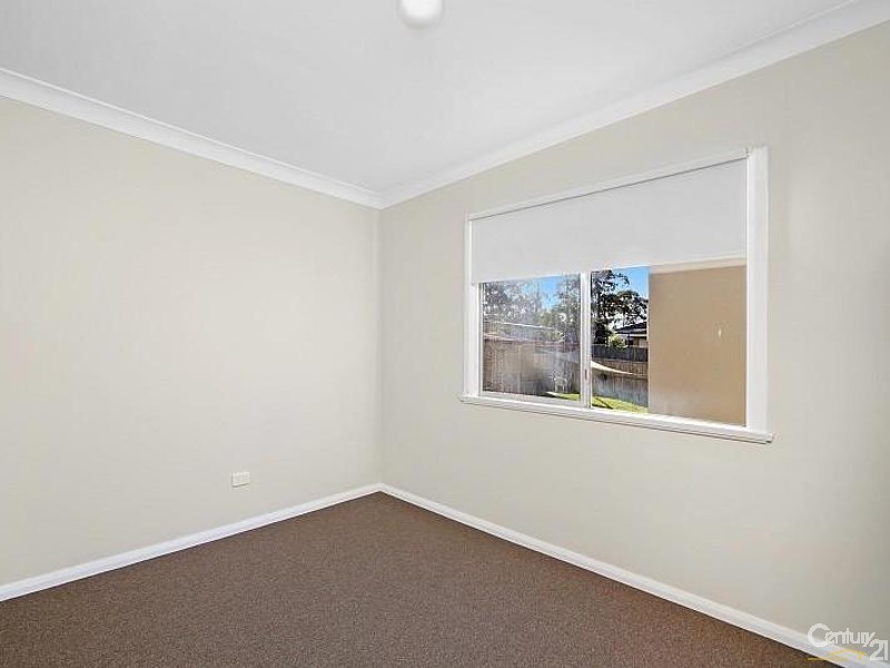 2 Grevillea Crescent, Berkeley Vale NSW 2261