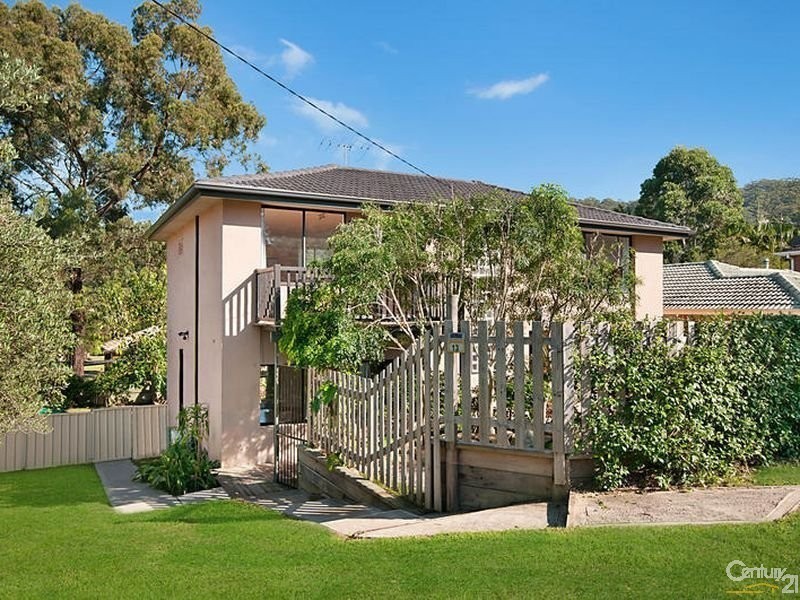 13 Lock Avenue, Springfield NSW 2250