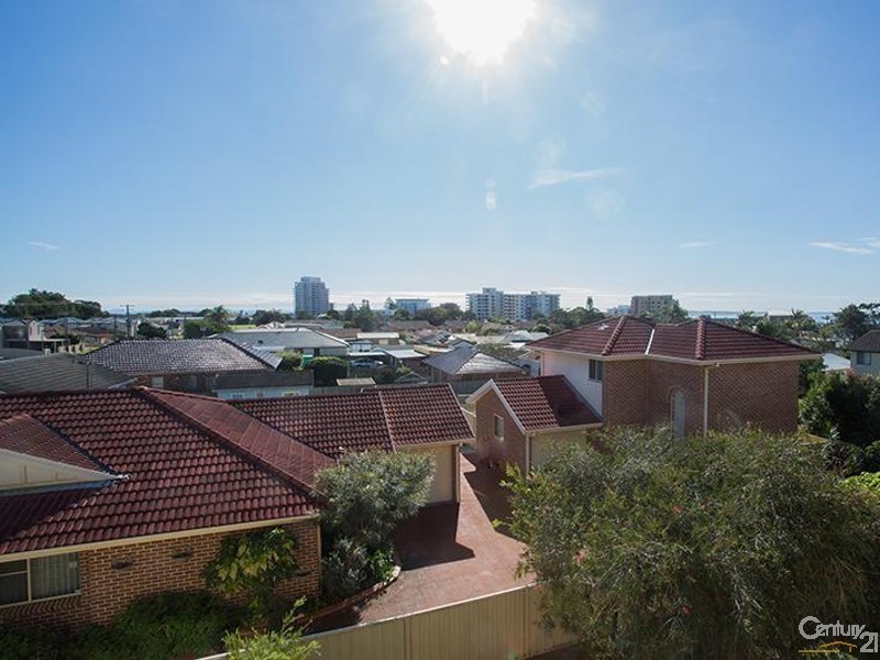 6/30 Benelong Street, The Entrance NSW 2261