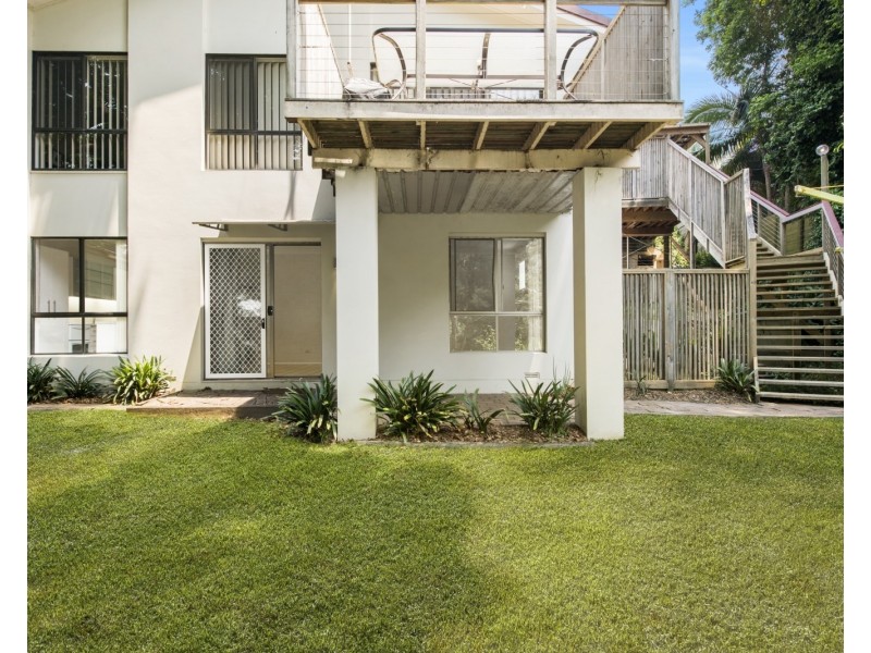 2/5 Palmgrove Place, North Avoca NSW 2260