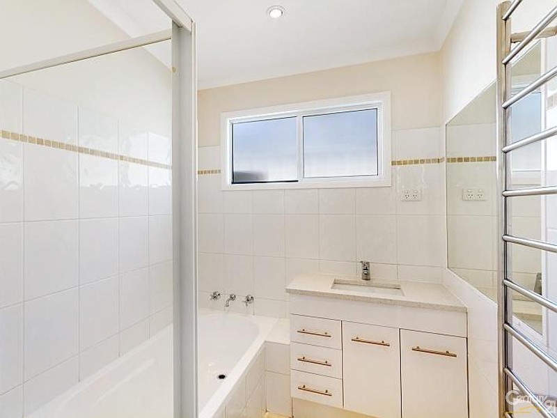 11 Lisarow Street, Lisarow NSW 2250