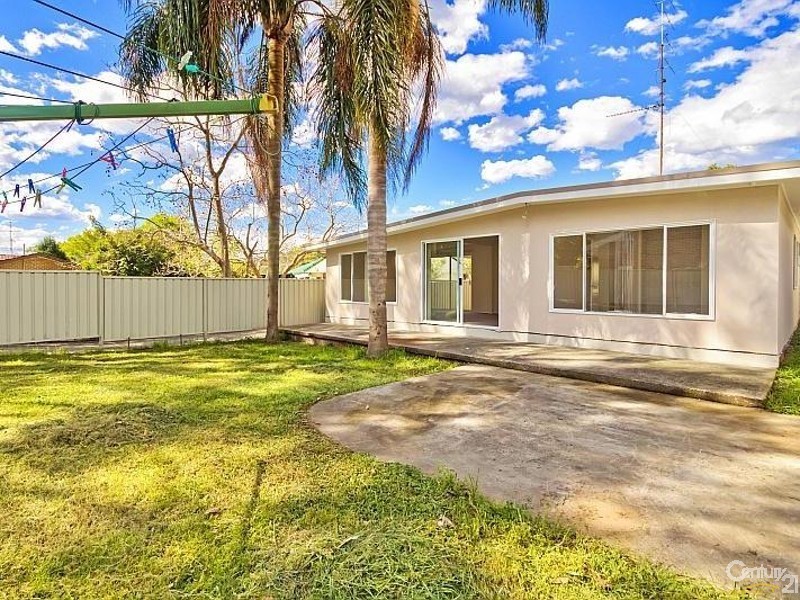 11 Lisarow Street, Lisarow NSW 2250