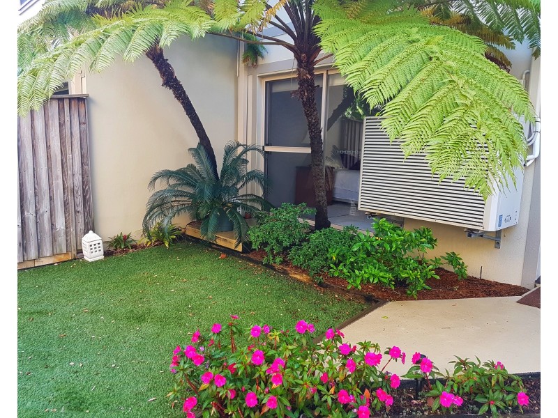 27/4 Karla Avenue, Terrigal NSW 2260