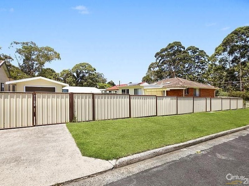 110 Wells Street, Springfield NSW 2250