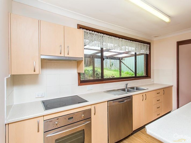 4  Kent Street, Niagara Park NSW 2250