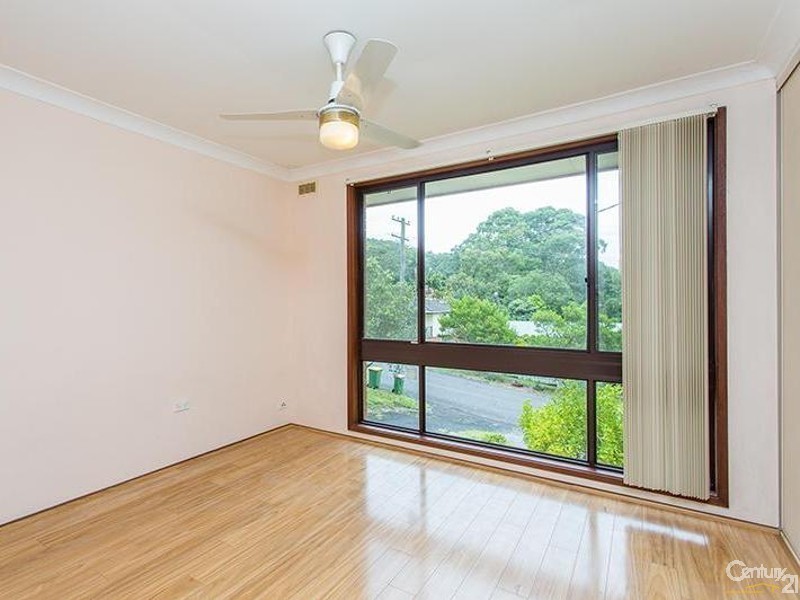 4  Kent Street, Niagara Park NSW 2250