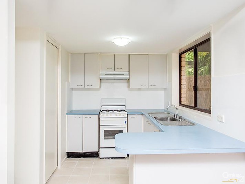 17 Rotherham Street, Bateau Bay NSW 2261