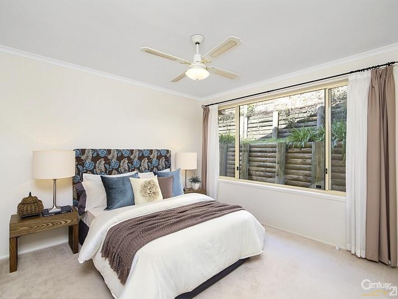 2  Greenvale Road, Green Point NSW 2251
