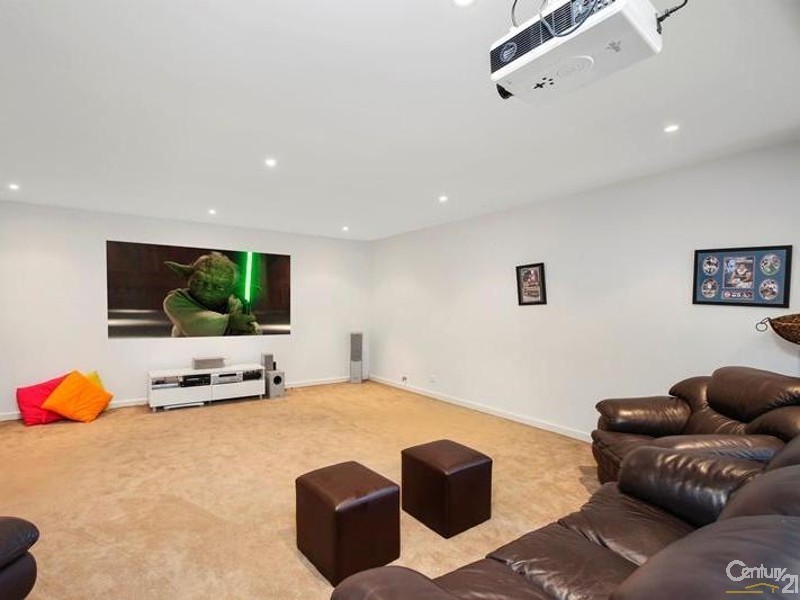 9 Duncan Road, North Avoca NSW 2260