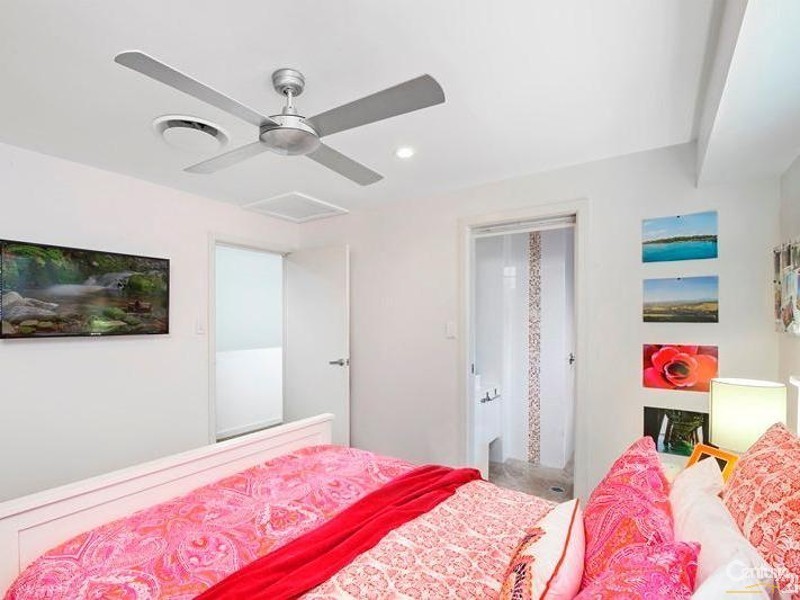 9 Duncan Road, North Avoca NSW 2260