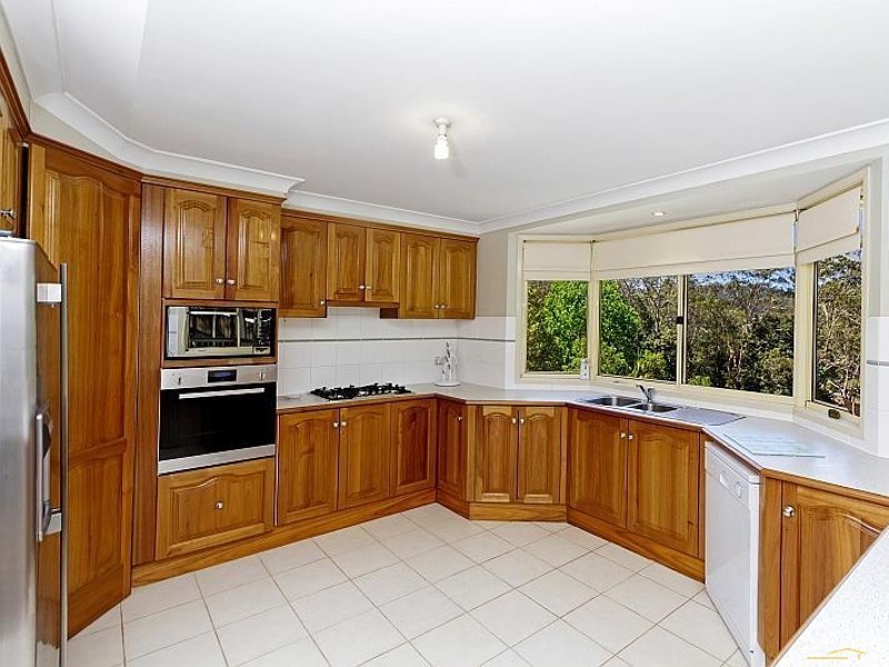 5 Nalkari Avenue, Wyoming NSW 2250