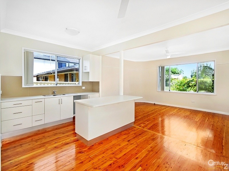 21 Renown Street, Wamberal NSW 2260