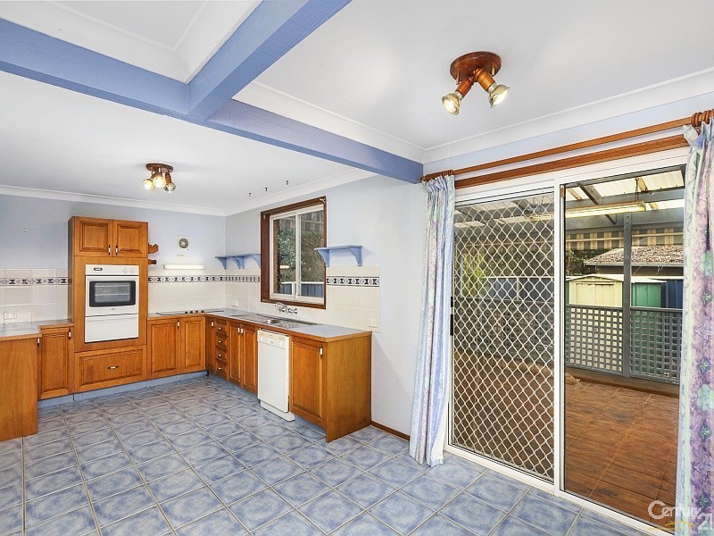 2 Nijorie Close, Kincumber NSW 2251
