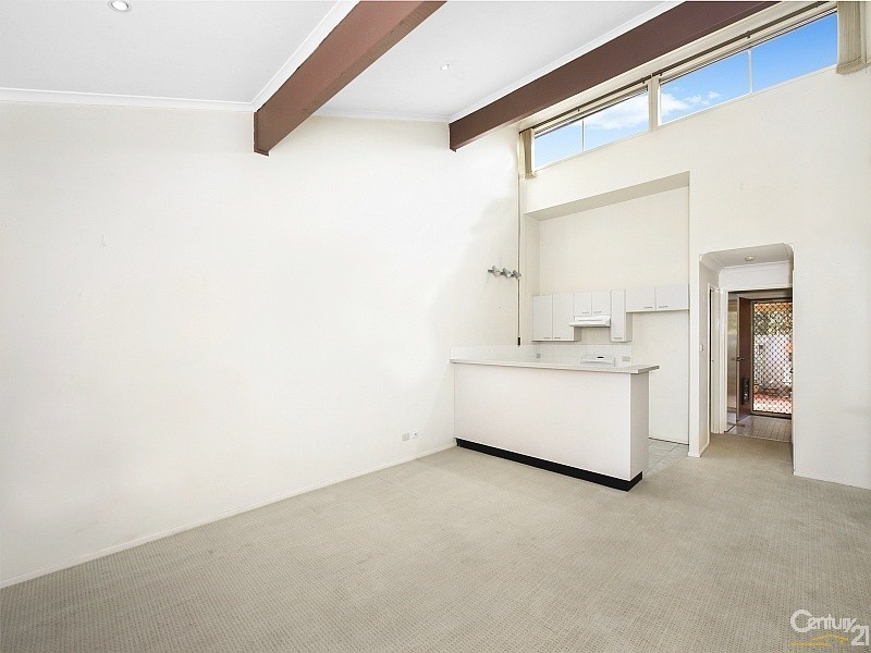 9/162 Albany Street, Point Frederick NSW 2250