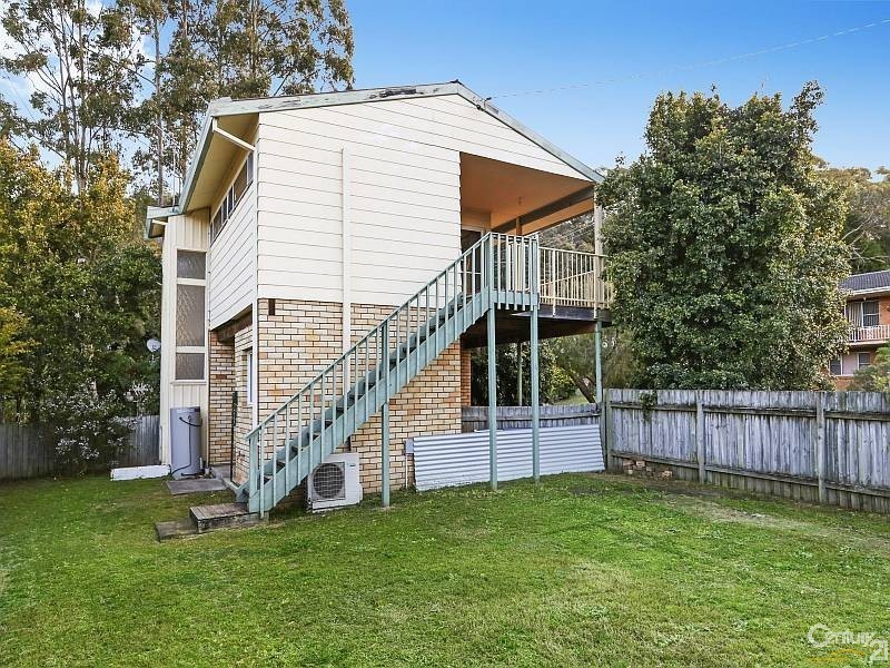 32A Wendy Drive, Point Clare NSW 2250