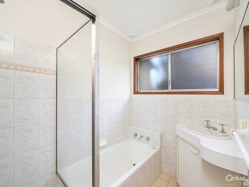 32A Wendy Drive, Point Clare NSW 2250