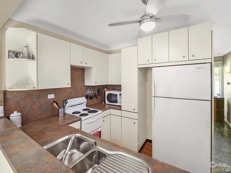 19 Dalton Street, Wyoming NSW 2250