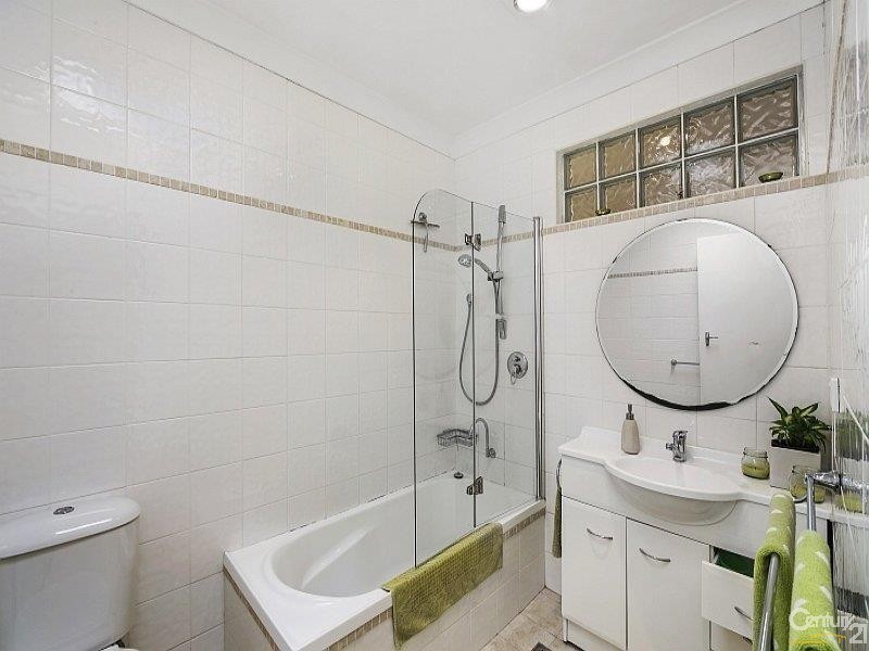 19 Dalton Street, Wyoming NSW 2250