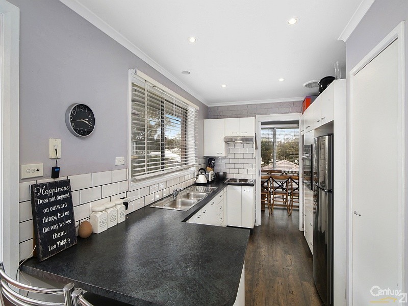 7 Raymond Terrace, Terrigal NSW 2260