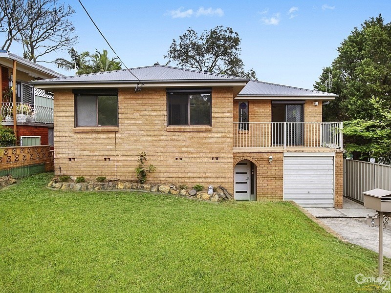 4  Tania Drive, Point Clare NSW 2250