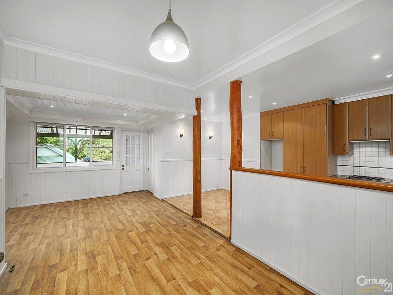 11 Narrawa Avenue, Erina NSW 2250