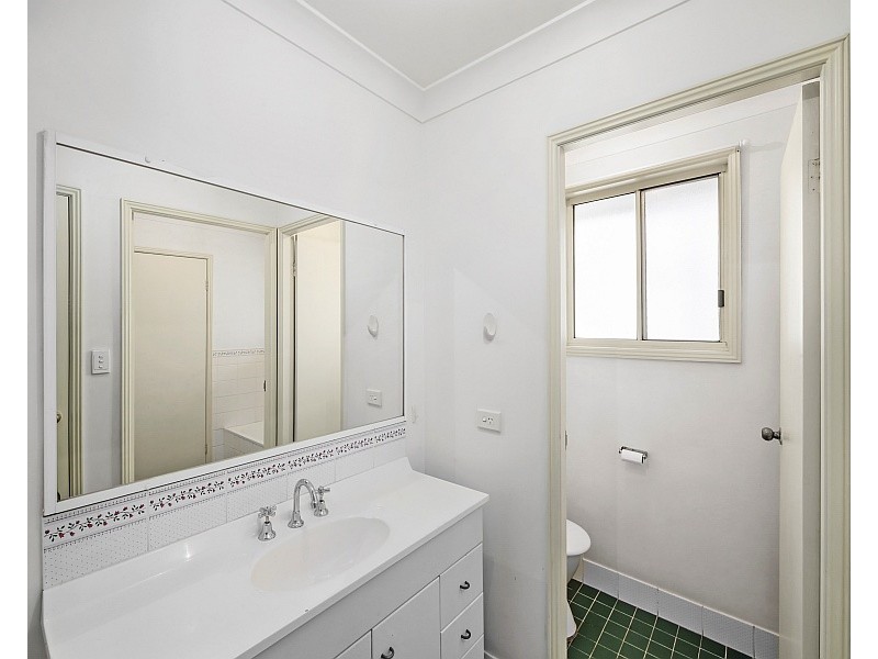 28A  Dakara Avenue, Erina NSW 2250